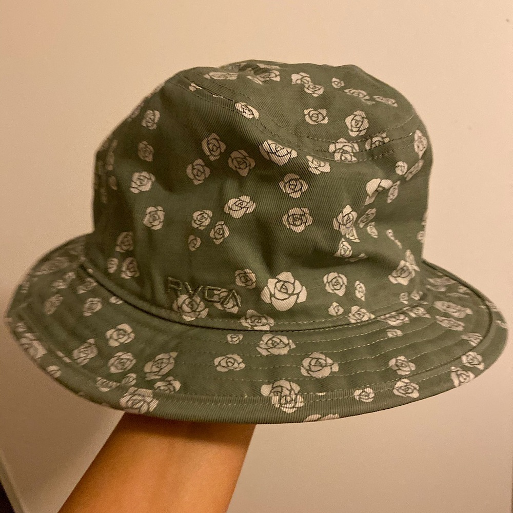 RVCA BUCKET HAT GREEN